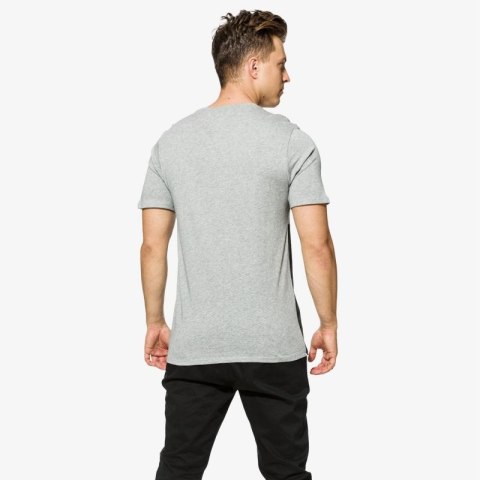 Koszulka Nike Sportswear NIKE T-SHIRT SS M NSW TEE AV15 BLK REPEAT 856475-063 Koszulka Nike Sportswear NIKE T-SHIRT SS M NSW TEE AV15 BLK REPEAT 856475-063