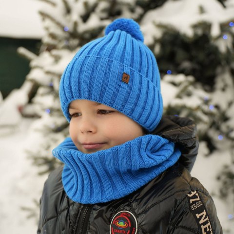 Czapka i komin dla chłopca zimowy komplet, brązowy, z pomponem Wiliam Czapka i komin dla chłopca zimowy komplet, brązowy, z pomponem Wiliam