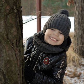 Czapka i komin dla chłopca zimowy komplet, szary, z pomponem Wiliam