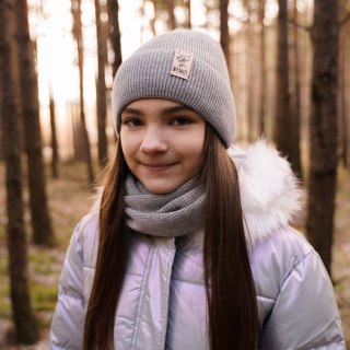 Komplet zimowy dla dziewczynki: czapka i komin czarny Sana