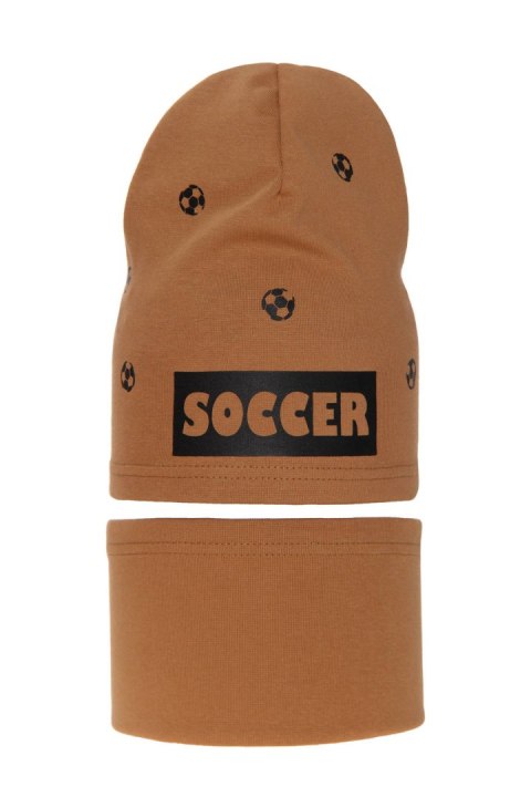 Komplet jesienny/ wiosenny dla chłopca: czapka i komin bawełniany camelowy Soccer Komplet jesienny/ wiosenny dla chłopca: czapka i komin bawełniany camelowy Soccer