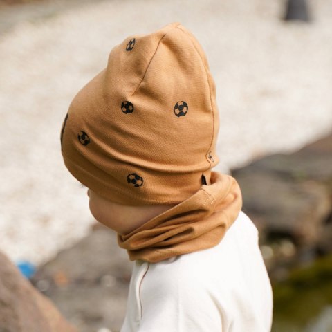 Komplet jesienny/ wiosenny dla chłopca: czapka i komin bawełniany khaki Soccer Komplet jesienny/ wiosenny dla chłopca: czapka i komin bawełniany khaki Soccer