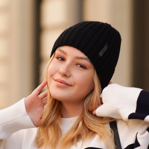 Czapka zimowa damska, różowa, elegancka, Parisa Czapka zimowa damska, różowa, elegancka, Parisa