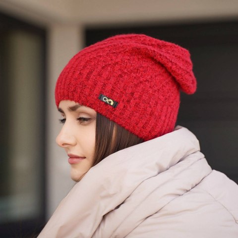 Czapka zimowa damska, czarna, z wełną merino Misha Czapka zimowa damska, czarna, z wełną merino Misha