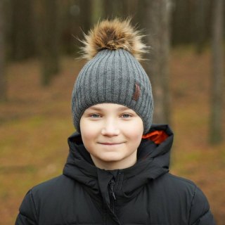 Czapka zimowa dla chłopca, granatowa, z pomponem Amur