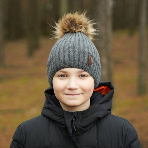 Czapka zimowa dla chłopca, granatowa, z pomponem Amur