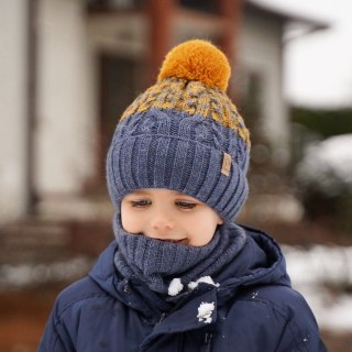 Komplet zimowy dla chłopca: czapka i komin granatowy z pomponem Travis