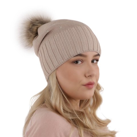 Czapka zimowa damska, czarna, z pomponem, z wełną merino Malga Czapka zimowa damska, czarna, z pomponem, z wełną merino Malga