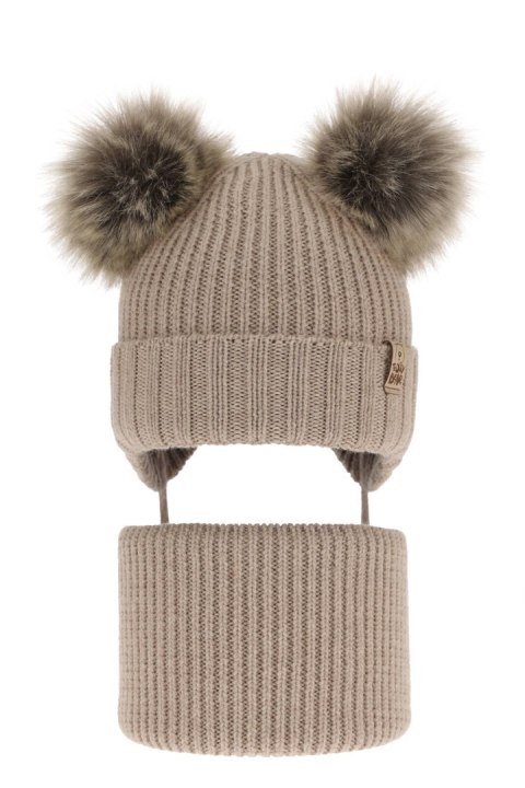 Komplet zimowy dla chłopca: czapka i komin beżowy 100% wełniany extrafine merino Konor Komplet zimowy dla chłopca: czapka i komin beżowy 100% wełniany extrafine merino Konor