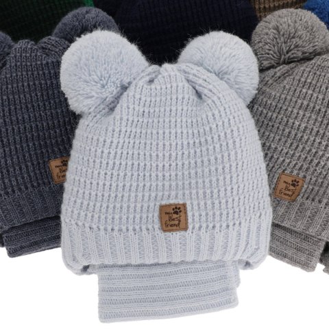 Komplet zimowy dla chłopca: czapka z dwoma pomponami i komin w kolorze camel Krispi Komplet zimowy dla chłopca: czapka z dwoma pomponami i komin w kolorze camel Krispi