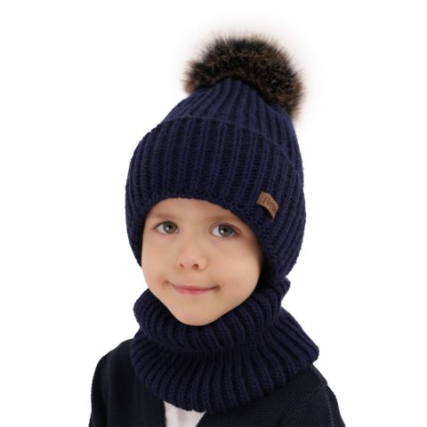 Komplet zimowy dla chłopca: czapka z pomponem i komin w kolorze camel Wonder Komplet zimowy dla chłopca: czapka z pomponem i komin w kolorze camel Wonder
