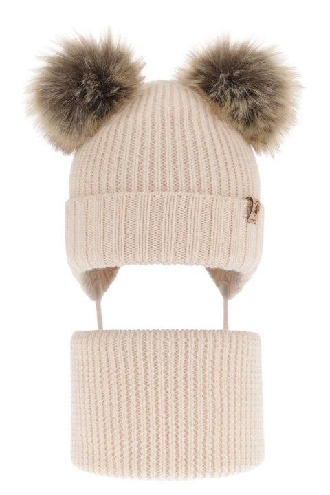 Komplet zimowy dla dziewczynki: czapka i komin beżowy 100% wełniany extrafine merino Silvia Komplet zimowy dla dziewczynki: czapka i komin beżowy 100% wełniany extrafine merino Silvia