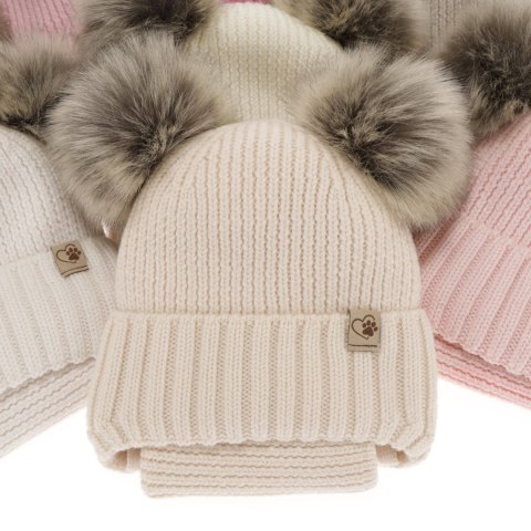 Komplet zimowy dla dziewczynki: czapka i komin różowy 100% wełniany extrafine merino Silvia