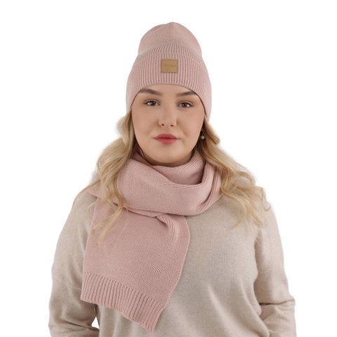 Komplet wiosenno - zimowy damski: czapka i szalik czarny Nathalie