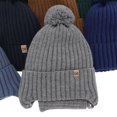 Komplet zimowy dla chłopca: czapka z pomponem i komin khaki Carlo Komplet zimowy dla chłopca: czapka z pomponem i komin khaki Carlo