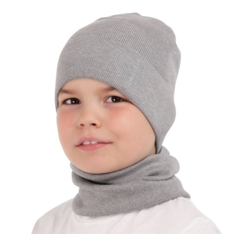 Komplet jesienny/ wiosenny dla chłopca: czapka i komin zielony Timothe Komplet jesienny/ wiosenny dla chłopca: czapka i komin zielony Timothe
