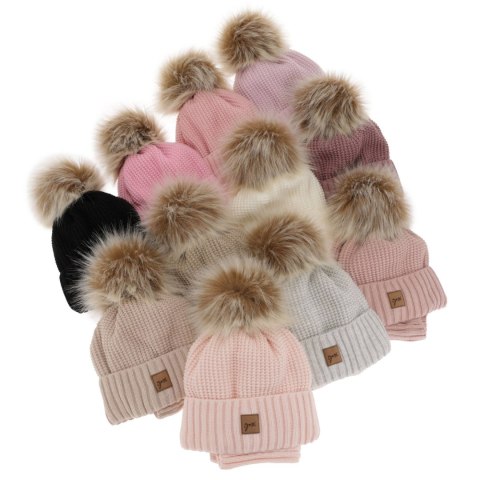 Czapka i komin dla dziewczynki zimowy komplet, szary, z pomponem, Juliette Czapka i komin dla dziewczynki zimowy komplet, szary, z pomponem, Juliette