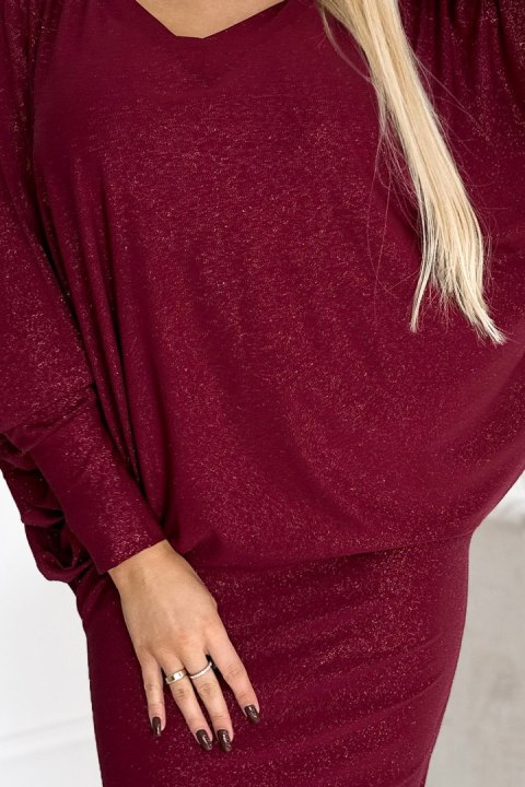 402-4 Sukienka nietoperz z dekoltem - kolor bordowy z brokatem - L/XL 402-4 Sukienka nietoperz z dekoltem - kolor bordowy z brokatem - L/XL