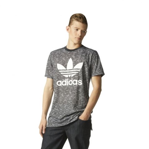 Koszulka adidas ORIGINALS Essentials Allover Print Tee M AY8360 XXL Koszulka adidas ORIGINALS Essentials Allover Print Tee M AY8360 XXL