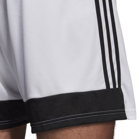 Spodenki adidas Tastigo 19 Shorts M DP3247 XL