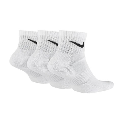 Skarpety Nike Everyday Cushion Ankle 3Pak M SX7667-100 39 - 42 Skarpety Nike Everyday Cushion Ankle 3Pak M SX7667-100 39 - 42