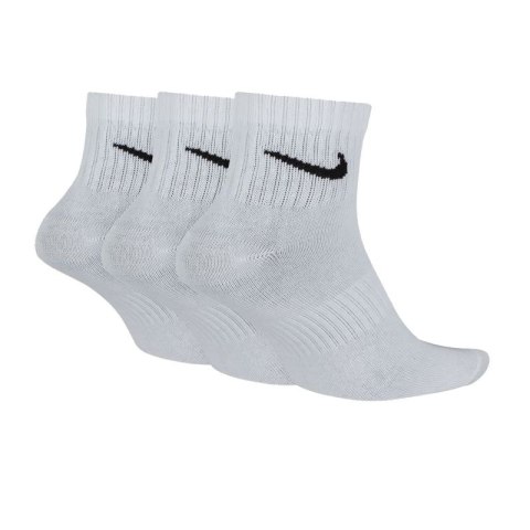 Skarpety Nike Everyday Lightweight Ankle 3Pak M SX7677-100 39 - 42 Skarpety Nike Everyday Lightweight Ankle 3Pak M SX7677-100 39 - 42