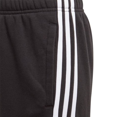 Spodenki adidas Essentials 3S Short JR DV1796 116 cm Spodenki adidas Essentials 3S Short JR DV1796 116 cm
