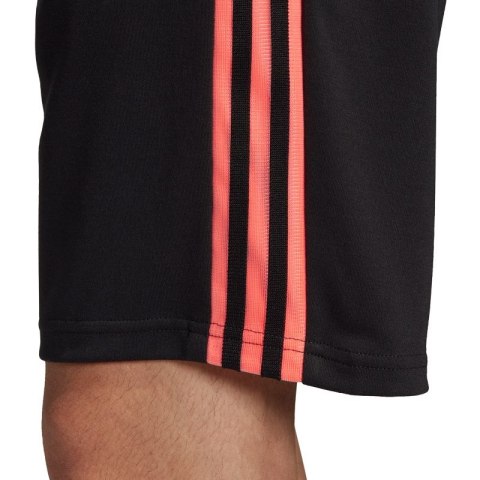 Spodenki adidas Tango Tech Short M FP7905 L