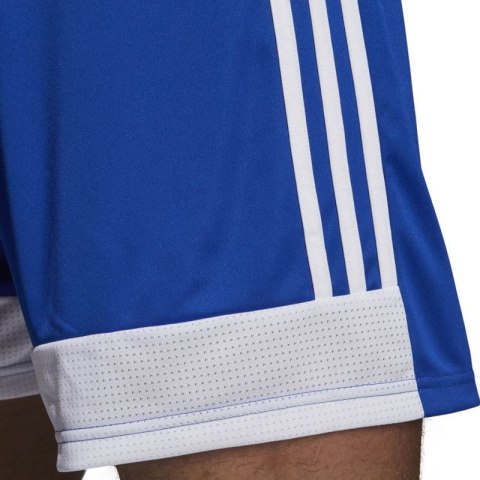 Spodenki adidas Tastigo 19 Shorts Jr DP3682 116cm