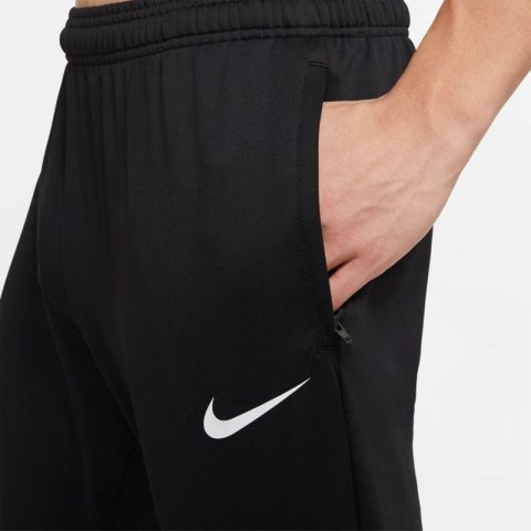 Spodnie Nike F.C. Essential M CD0576-010 M Spodnie Nike F.C. Essential M CD0576-010 M