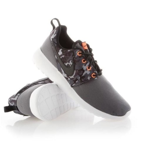 Buty Nike Roshe One Print Jr 677782-004 EU 38,5 Buty Nike Roshe One Print Jr 677782-004 EU 38,5