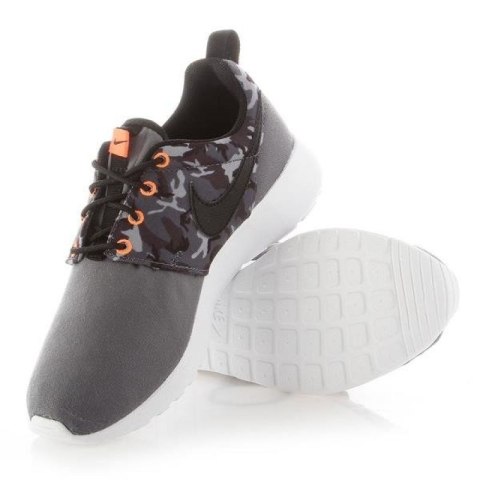 Buty Nike Roshe One Print Jr 677782-004 EU 38,5 Buty Nike Roshe One Print Jr 677782-004 EU 38,5