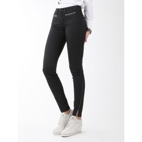 Jeansy Wrangler® Corynn Perfect W W25FCK81H US 29 / 32 Jeansy Wrangler® Corynn Perfect W W25FCK81H US 29 / 32