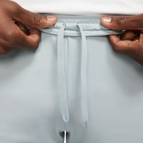 Spodenki Nike Dri-FIT Academy Short M CW6107 L Spodenki Nike Dri-FIT Academy Short M CW6107 L