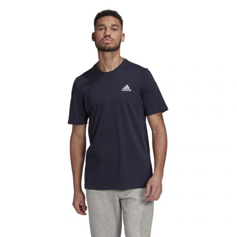 Koszulka adidas Essentials M GK9649 L Koszulka adidas Essentials M GK9649 L