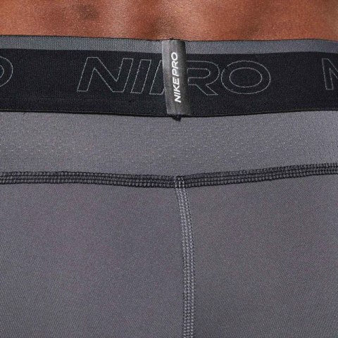 Spodenki Nike Cool Compression 6'' M DD1917-068 XL (188cm) Spodenki Nike Cool Compression 6'' M DD1917-068 XL (188cm)