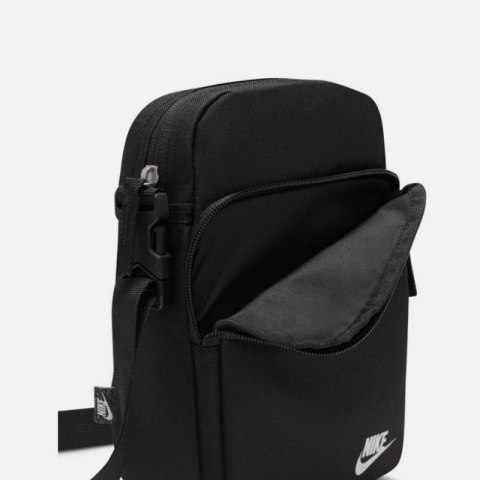 Saszetka Nike Heritage Crossbody Bag DB0456 010 one size Saszetka Nike Heritage Crossbody Bag DB0456 010 one size