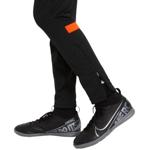 Spodnie Nike Df Academy 21 Pant Kp Jr CW6124 017 M Spodnie Nike Df Academy 21 Pant Kp Jr CW6124 017 M