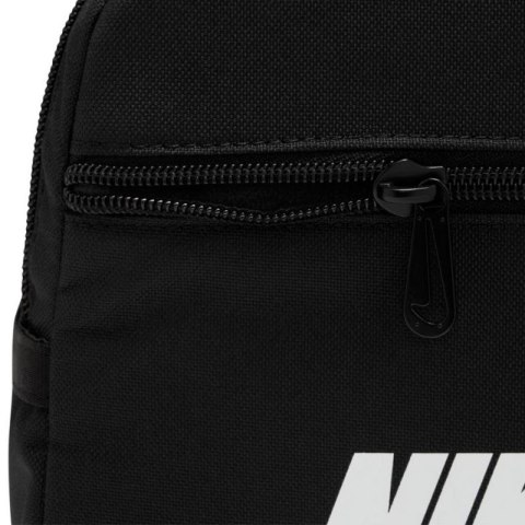 Plecak Nike Sportswear Futura 365 Mini CW9301 010 czarny Plecak Nike Sportswear Futura 365 Mini CW9301 010 czarny
