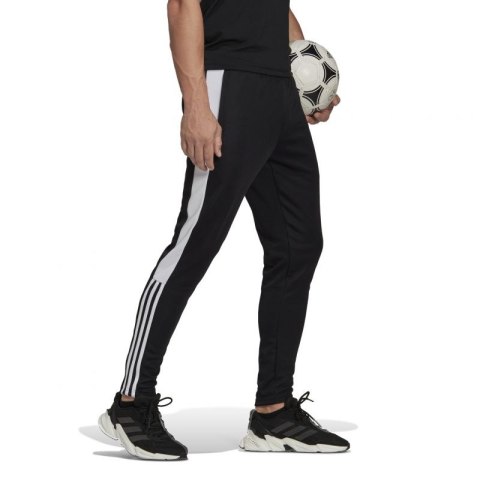 Spodnie adidas Tiro Essentials M H59990 M (178cm) Spodnie adidas Tiro Essentials M H59990 M (178cm)