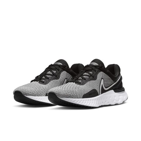 Buty Nike React Miler 3 M DD0490-101 42 Buty Nike React Miler 3 M DD0490-101 42