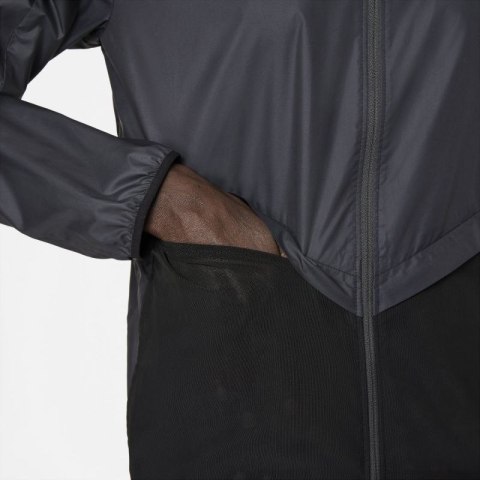 Kurtka Nike Shield W DC8041-010 M Kurtka Nike Shield W DC8041-010 M