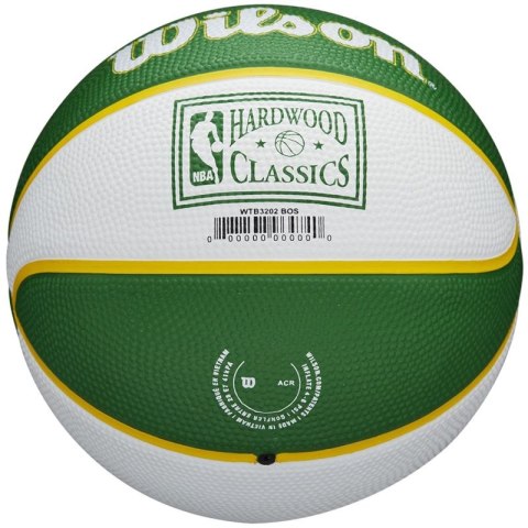 Piłka Wilson NBA Team Retro Boston Celtics Mini Ball WTB3200XBBOS 3 Piłka Wilson NBA Team Retro Boston Celtics Mini Ball WTB3200XBBOS 3