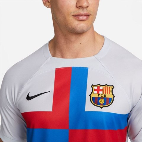 Koszulka Nike FC Barcelona Stadium JSY 3R M DN2713 043 XXL Koszulka Nike FC Barcelona Stadium JSY 3R M DN2713 043 XXL