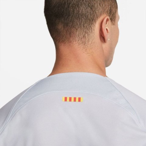 Koszulka Nike FC Barcelona Stadium JSY 3R M DN2713 043 XXL Koszulka Nike FC Barcelona Stadium JSY 3R M DN2713 043 XXL