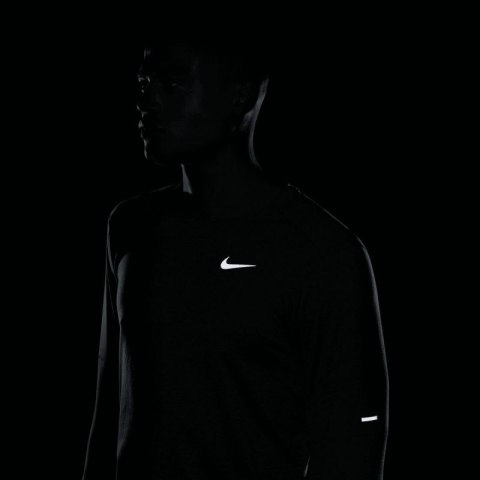 Koszulka Nike Dri-FIT Element M DD4754-309 2XL Koszulka Nike Dri-FIT Element M DD4754-309 2XL