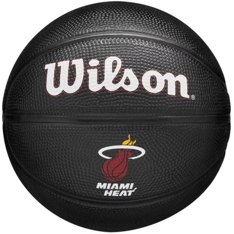 Piłka do koszykówki Wilson Team Tribute Miami Heat Mini Ball Jr WZ4017607XB 3 Piłka do koszykówki Wilson Team Tribute Miami Heat Mini Ball Jr WZ4017607XB 3