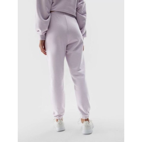 Spodnie 4F CAS F472 W 4FAW23TTROF472 52S XL Spodnie 4F CAS F472 W 4FAW23TTROF472 52S XL