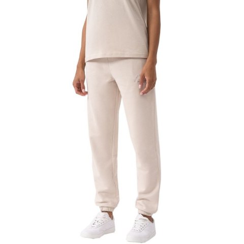 Spodnie 4F CAS F472 W 4FAW23TTROF472 83S XL Spodnie 4F CAS F472 W 4FAW23TTROF472 83S XL