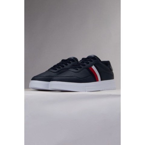 Buty Tommy Hilfiger Supercup Leather Stripes M FM0FM04824 DW5 41 Buty Tommy Hilfiger Supercup Leather Stripes M FM0FM04824 DW5 41
